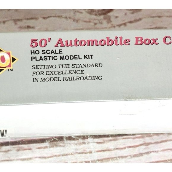 Proto 2000 Series 50’ HO Scale Plastic Model Kit W/ Dreadnaught Ends Model Train - Picture 14 of 16